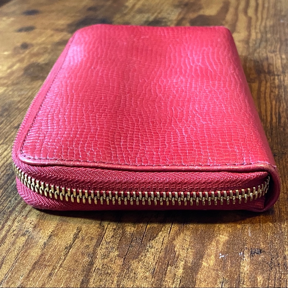 Authentic Chloe Bow Zip Long Wallet - Picture 6 of 13